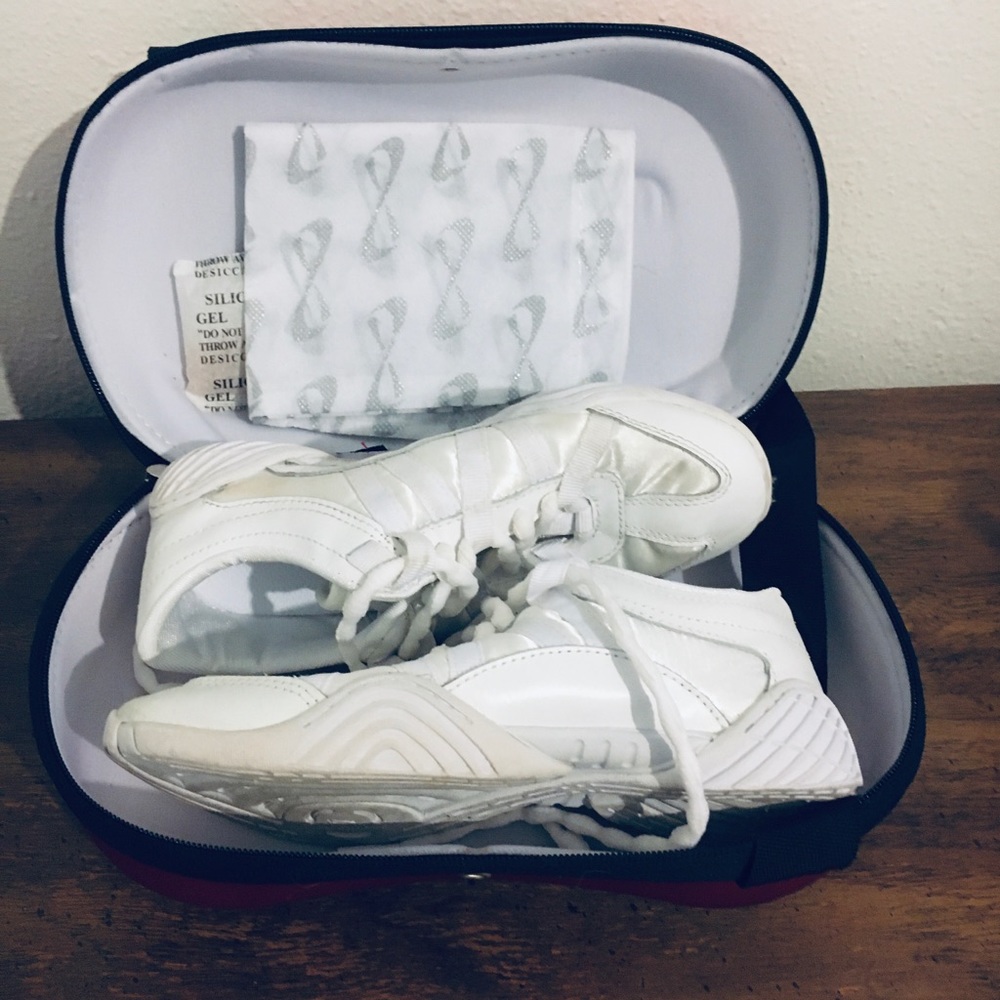 Infinity Evolution Cheer Shoes